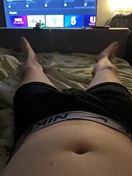 naughtycoupl98 online show from March 31, 2026, 2:46 am