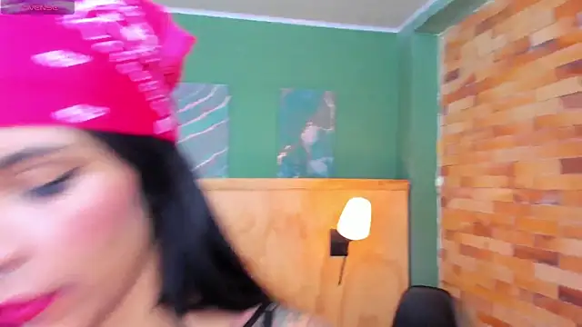 Snapshot of milavega_ chatting on September 16, 2025, 12:17 pm milavega online show from September 16, 2025, 12:17 pm