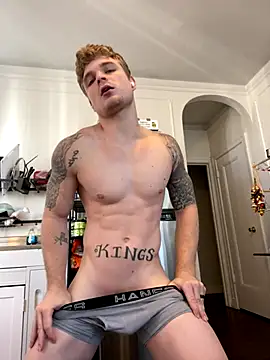 Snapshot of King_Kev_ chatting on October 20, 2025, 5:24 pm King Kev online show from October 20, 2025, 5:24 pm