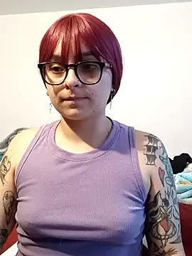 Aurora blaack online show from April 6, 2026, 10:22 pm