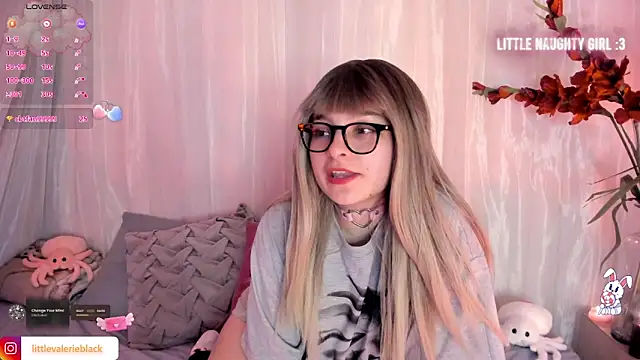 Aurora blaack online show from November 10, 2025, 12:15 am