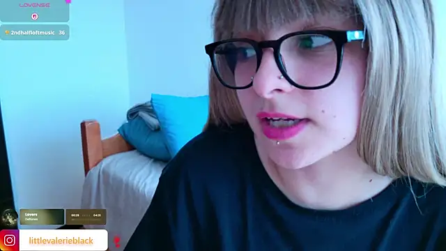 Aurora blaack online show from May 31, 2026, 10:32 pm