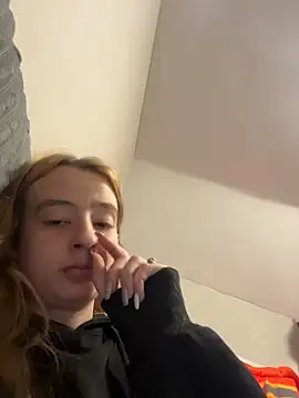 Snapshot of SeccySerena chatting on February 3, 2026, 4:45 pm SeccySerena online show from February 3, 2026, 4:45 pm