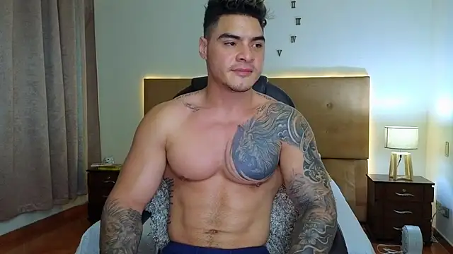 Snapshot of Steven_Velez chatting on December 18, 2025, 11:30 pm Steven Velez online show from December 18, 2025, 11:30 pm