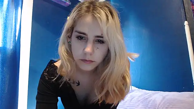 RubySmoke online show from November 7, 2025, 6:45 pm