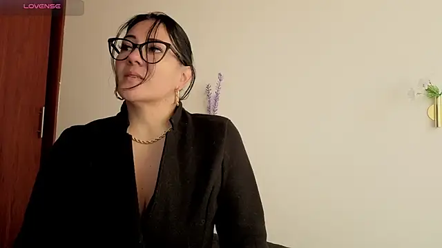 karla valk1 online show from March 11, 2026, 12:32 pm