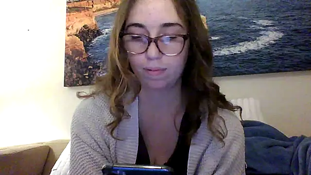 Snapshot of sweetsocalgirl chatting on November 21, 2025, 12:31 am sweetsocalgirl online show from November 21, 2025, 12:31 am