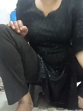 kajal 01raj online show from November 14, 2025, 3:54 am