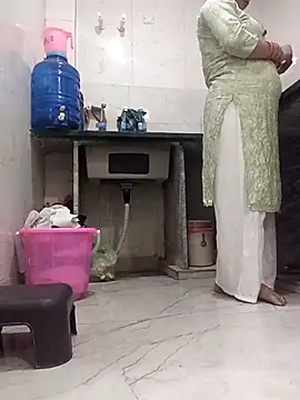 kajal 01raj online show from October 31, 2025, 2:35 pm