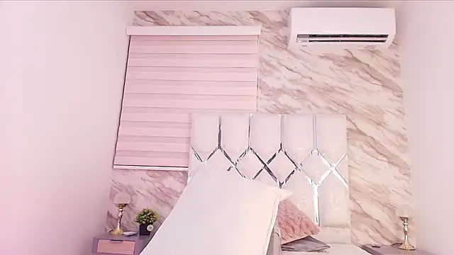 cataleya ebony  online show from March 13, 2026, 3:22 am