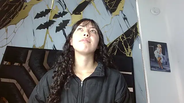 malejahotcs01 online show from November 7, 2025, 11:37 am