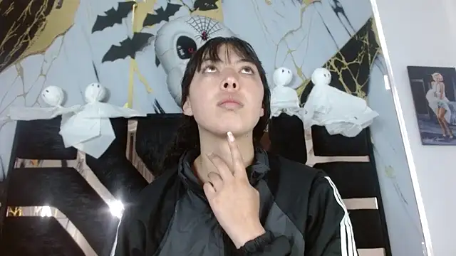 malejahotcs01 online show from October 27, 2025, 11:55 am