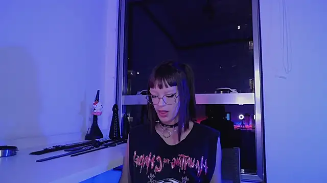 nina kink online show from October 25, 2025, 9:59 pm