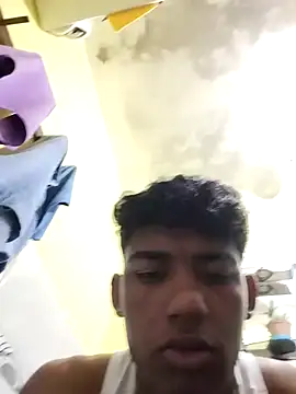 Lale-Adrian online show from November 26, 2025, 1:27 am