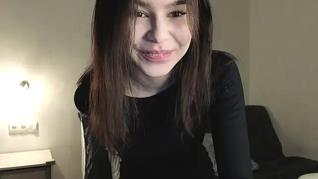 Snapshot of sladkoezzzka chatting on November 4, 2025, 5:50 pm sladkoezzzka online show from November 4, 2025, 5:50 pm