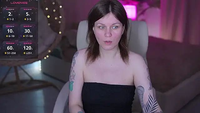 TinaMelt online show from March 7, 2026, 7:41 pm