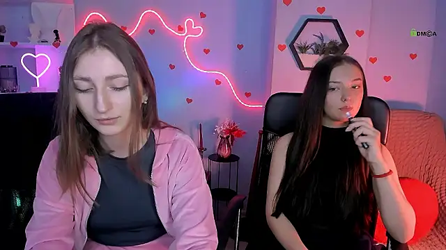 eva smiith  online show from February 9, 2026, 7:06 am