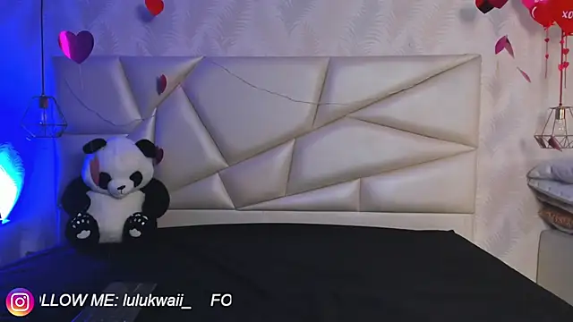 lulukawai16 online show from February 28, 2026, 7:13 pm