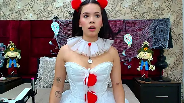 kate morgan online show from October 31, 2025, 8:05 pm