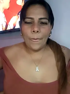 Snapshot of camila_rogue chatting on September 29, 2025, 3:06 pm camila rogue online show from September 29, 2025, 3:06 pm