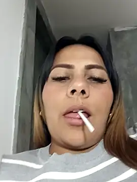 Snapshot of camila_rogue chatting on October 3, 2025, 1:56 pm camila rogue online show from October 3, 2025, 1:56 pm