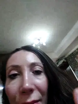 HellaryTourent online show from October 22, 2025, 4:39 pm