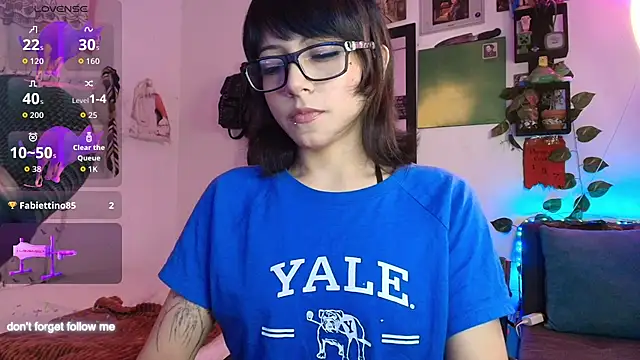 Snapshot of Rinrav chatting on November 25, 2025, 7:25 pm Rinrav online show from November 25, 2025, 7:25 pm