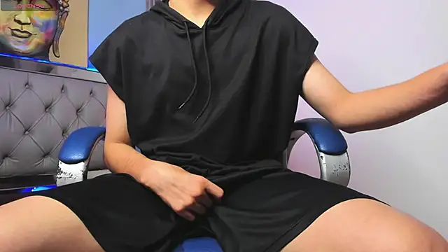 SamBlack  online show from September 14, 2025, 12:38 pm