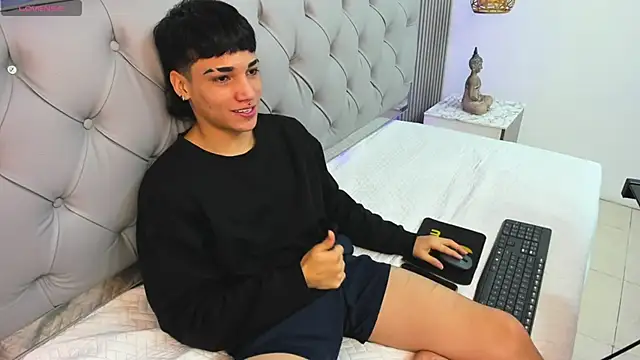 SamBlack  online show from September 21, 2025, 2:00 pm