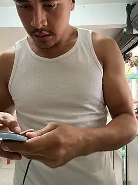 Snapshot of Terra-22cm chatting on February 8, 2026, 2:15 pm Terra-22cm online show from February 8, 2026, 2:15 pm