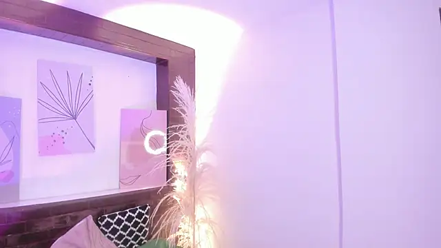 Snapshot of ATENA_JB chatting on February 3, 2026, 4:43 am ATENA JB online show from February 3, 2026, 4:43 am