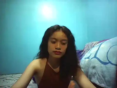 Snapshot of prettymomxoxo chatting on May 8, 2026, 6:12 pm prettymomxoxo online show from May 8, 2026, 6:12 pm
