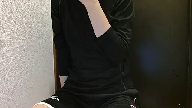 Snapshot of shint-11 chatting on April 6, 2026, 12:50 pm shint-11 online show from April 6, 2026, 12:50 pm