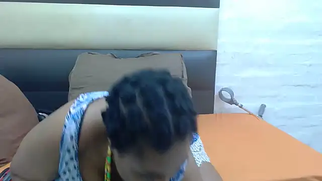 AFRICANBOOTYLICIOUSxxx online show from October 21, 2025, 5:01 pm