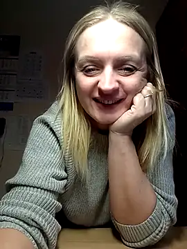 Ami Foxy online show from November 11, 2025, 11:38 am