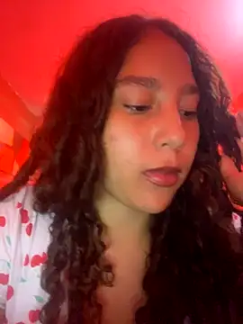 AnaisVelvet11 online show from October 31, 2025, 2:24 pm