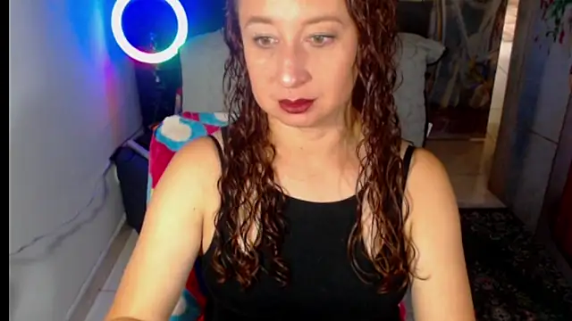 Snapshot of Milf_Valeria chatting on October 20, 2025, 2:50 pm Milf Valeria online show from October 20, 2025, 2:50 pm