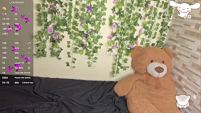 Snapshot of Amy_Moonlight chatting on July 9, 2026, 8:30 pm Amy Moonlight online show from July 9, 2026, 8:30 pm