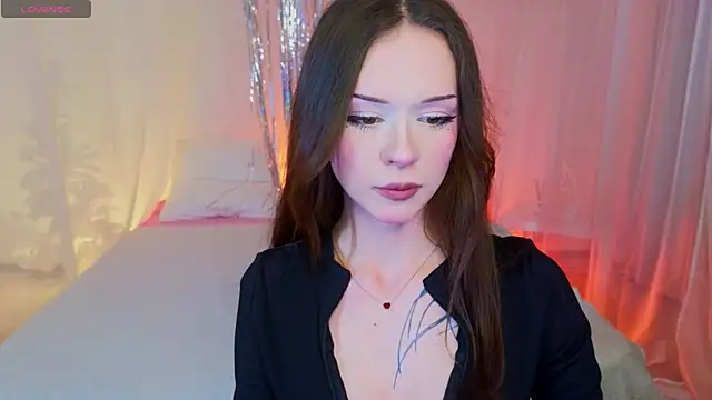 Adetta online show from December 16, 2025, 11:14 am