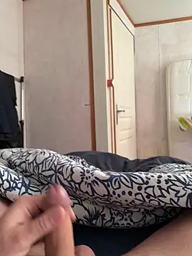 Snapshot of carapace31 chatting on February 3, 2026, 9:47 am carapace31 online show from February 3, 2026, 9:47 am