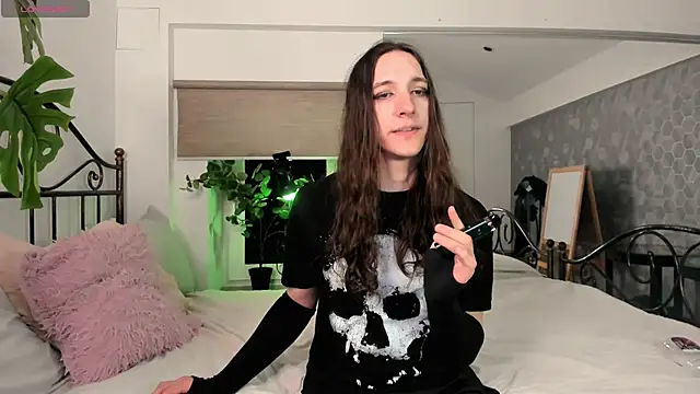 SilverMuse online show from March 15, 2026, 8:16 pm