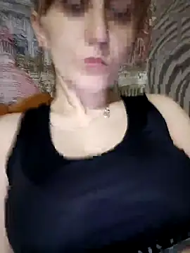 Lissa213 online show from October 8, 2025, 6:41 pm