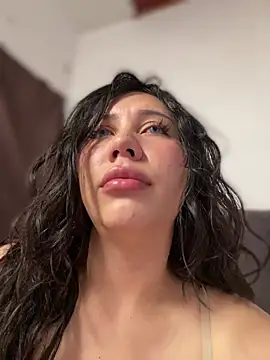 snow doll online show from March 17, 2026, 7:28 pm