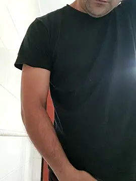 Bradd 32 online show from February 28, 2026, 12:16 pm