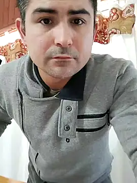 Bradd 32 online show from March 25, 2026, 11:20 am