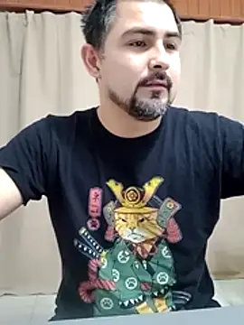 Bradd 32 online show from July 20, 2026, 11:23 am