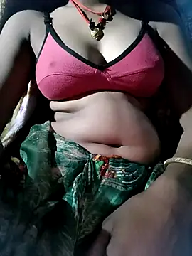 Snapshot of Gauri-Dhar chatting on December 15, 2025, 2:39 am Gauri-Dhar online show from December 15, 2025, 2:39 am