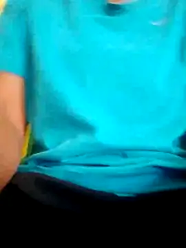 Daisygirl9 online show from November 7, 2025, 7:35 am