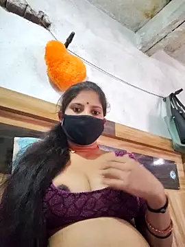 Daisygirl9 online show from June 6, 2026, 11:04 am
