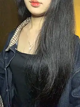 Snapshot of Nhinhi18 chatting on January 18, 2026, 4:10 pm Nhinhi18 online show from January 18, 2026, 4:10 pm